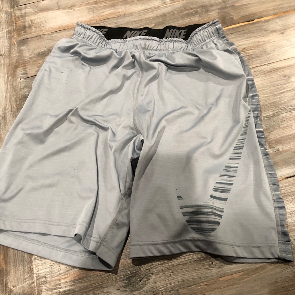 Nike mens shorts